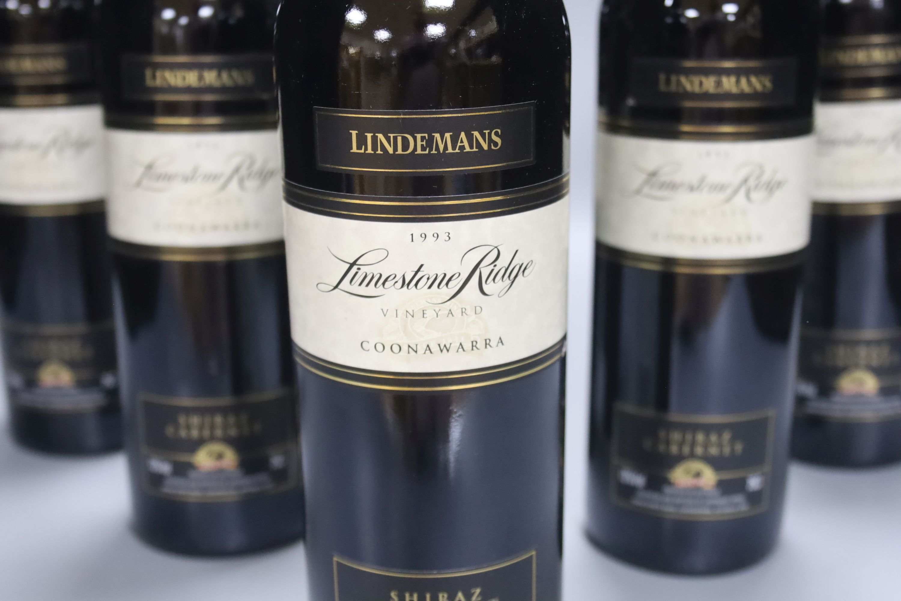 Six bottles of Lindemans Limestone Ridge Vineyard Cabernet Shiraz-Coonawarra, 1993, 75cl.